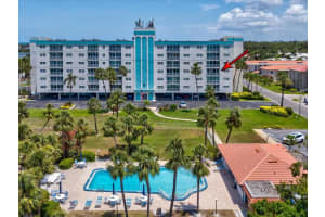 10216 Regal Dr #409, LARGO
