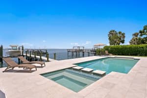 5110 W Longfellow Ave, TAMPA