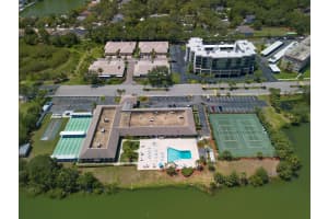 10038 62ND TERRACE, ST PETERSBURG, FL 33708 - MLS#MFRTB8390169