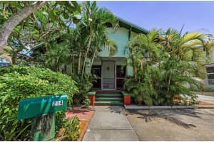 214 SCOTLAND ST, DUNEDIN, FL 34698 - MLS#MFRTB8390202