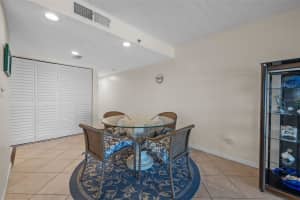 17710 GULF BOULEVARD, REDINGTON SHORES, FL 33708 Sold 08/18/25