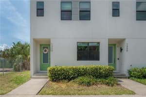 1330 W Gray St #1, TAMPA