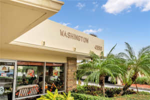 4550 COVE CIRCLE, ST PETERSBURG, FL 33708 - MLS#MFRTB8390332