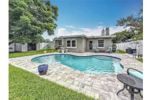 1921 RIDGEWOOD DRIVE, CLEARWATER, FL 33763 Sold 07/30/25