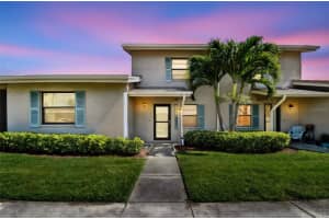 2131 Ridge Rd S #3, LARGO