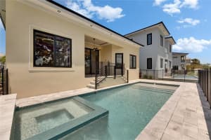 6532 SIMONE SHORES CIRCLE, APOLLO BEACH, FL 33572 - MLS#MFRTB8390546