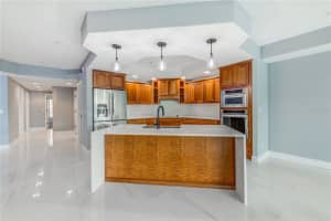 1645 PINELLAS BAYWAY S #B2, TIERRA VERDE, FL 33715 - MLS#MFRTB8390567