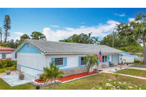 6350 18TH AVENUE, ST PETERSBURG, FL 33710 - MLS#MFRTB8390583