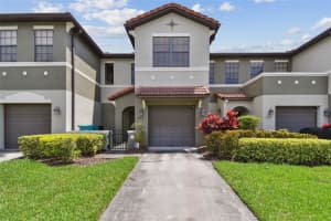 5935 TIVOLI GARDENS BOULEVARD, ORLANDO, FL 32829 Sold 08/14/25
