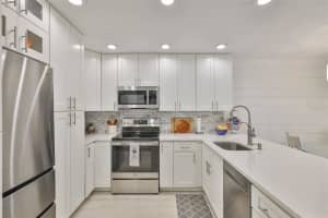 230 MEDALLION BOULEVARD, MADEIRA BEACH, FL 33708 - MLS#MFRTB8390656