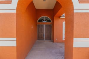 10457 CANARY ISLE DRIVE, TAMPA, FL 33647 - MLS#MFRTB8390658