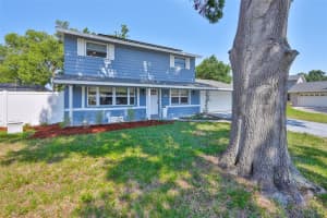 12468 Empire Dr, SEMINOLE