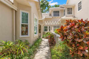 5102 WHITE PINE CIRCLE, ST PETERSBURG, FL 33703 - MLS#MFRTB8390792