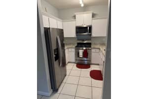 2202 GARDEN LAKE DRIVE, WINTER HAVEN, FL 33884 - MLS#MFRTB8390860