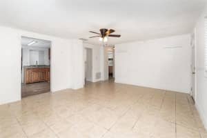 130 PENDLETON AVENUE, EUSTIS, FL 32726 Sold 08/07/25