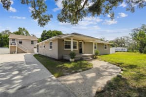 205 W 122nd Ave, TAMPA