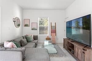 7911 PACKWOOD AVENUE, TAMPA, FL 33604 - MLS#MFRTB8390974