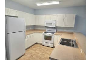 5303 TERRAZA COURT, TEMPLE TERRACE, FL 33617 - MLS#MFRTB8390987