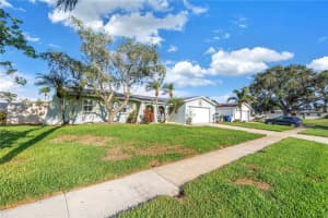 5925 18TH STREET, ST PETERSBURG, FL 33703 - MLS#MFRTB8390993