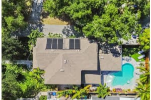 925 MONTICELLO BOULEVARD, ST PETERSBURG, FL 33703 Sold 08/02/25