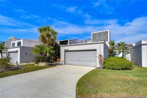 13635 TWIN LAKES LANE, TAMPA, FL 33618 Sold 07/23/25