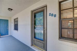 11800 PARK BOULEVARD, SEMINOLE, FL 33772 - MLS#MFRTB8391025