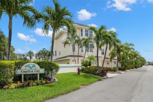 9201 Captiva Cir, ST PETE BEACH