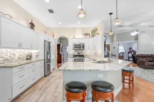 613 SPORTSMAN PARK DRIVE, SEFFNER, FL 33584 - MLS#MFRTB8391116