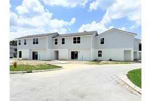 222 Carpenters Way #71, LAKELAND
