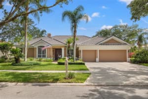 9348 Deer Creek Dr, TAMPA