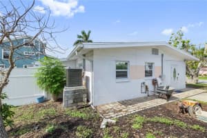 301 14TH AVENUE, INDIAN ROCKS BEACH, FL 33785 Sold 11/01/25