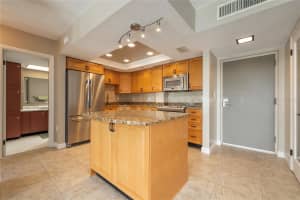 4900 BRITTANY DRIVE, ST PETERSBURG, FL 33715 - MLS#MFRTB8391226