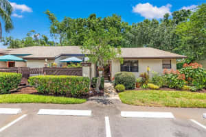 2919 FIG COURT, PALM HARBOR, FL 34684 Sold 08/27/25