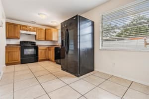 10110 PEPPERIDGE COURT, TAMPA, FL 33615 Sold 07/31/25
