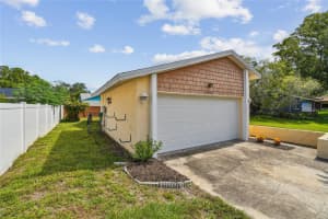 1944 HASTINGS LANE, CLEARWATER, FL 33763 Sold 07/15/25