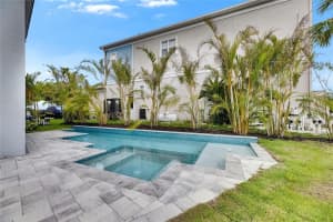 6526 SIMONE SHORES CIRCLE, APOLLO BEACH, FL 33572 - MLS#MFRTB8391409