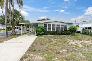 11 Palm Forest Dr, LARGO