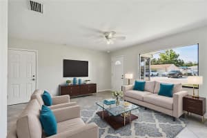 6604 2ND AVENUE, BRADENTON, FL 34208 Sold 06/20/25