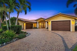1931 Kentucky Ave Ne, ST PETERSBURG