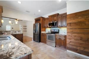 6419 ENGLEWOOD AVENUE, TAMPA, FL 33611 - MLS#MFRTB8391484