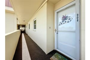 4725 COVE CIRCLE #908, ST PETERSBURG, FL 33708 - MLS#MFRTB8391570