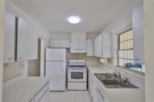 1904 CANTERBURY LANE, SUN CITY CENTER, FL 33573 - MLS#MFRTB8391577