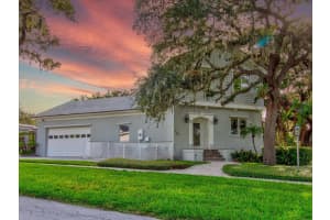 504 Riverside Dr #504, TARPON SPRINGS