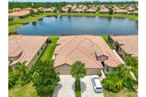 5532 SUNSET FALLS DRIVE, APOLLO BEACH, FL 33572 Sold 06/09/25