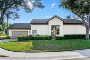 5205 Fairway One Dr, VALRICO