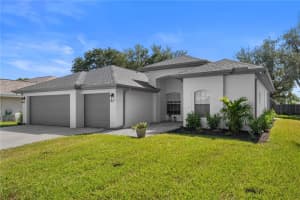403 CARRIAGE HOUSE LANE, TARPON SPRINGS, FL 34688 Sold 07/22/25