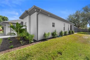403 CARRIAGE HOUSE LANE, TARPON SPRINGS, FL 34688 Sold 07/22/25