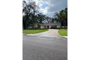 5281 Venetian Blvd Ne, ST PETERSBURG