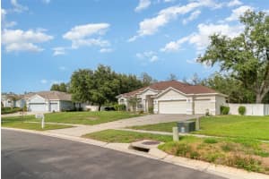 14266 CREEK RUN DRIVE, RIVERVIEW, FL 33579 Sold 08/19/25