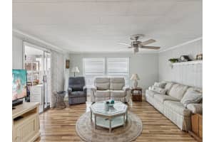 39820 US HIGHWAY 19 N #9, TARPON SPRINGS, FL 34689 Sold 07/14/25